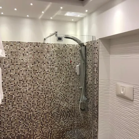 Rossini Luxury 4* 렌데