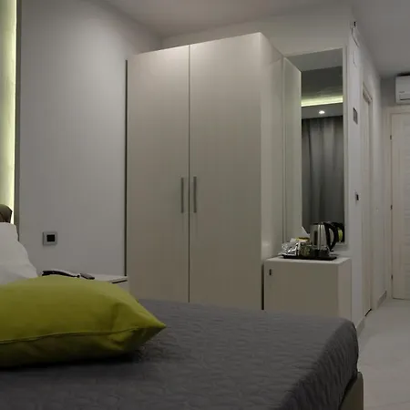 Rossini Luxury 렌데