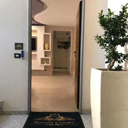 Rossini Luxury 렌데