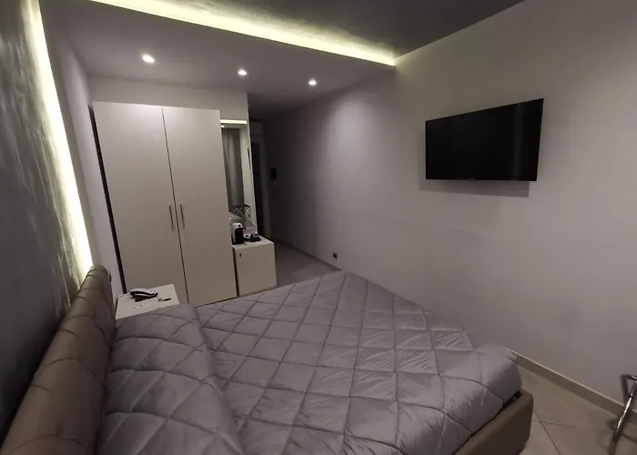 Rossini Luxury לינה וארוחת בוקר 4*