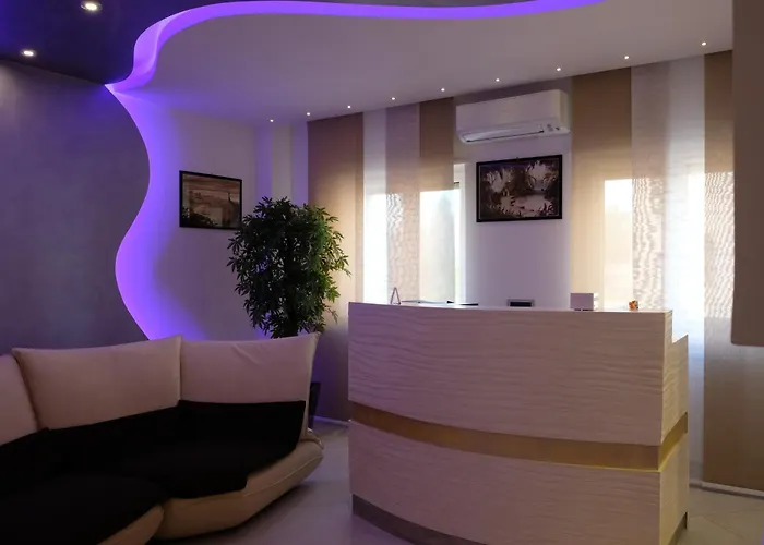 Alojamento de Acomodação e Pequeno-almoço Rossini Luxury 4*