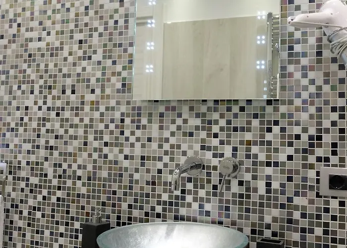 לינה וארוחת בוקר Rossini Luxury