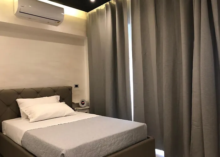 Rossini Luxury לינה וארוחת בוקר