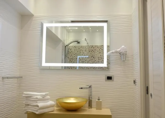 לינה וארוחת בוקר Rossini Luxury