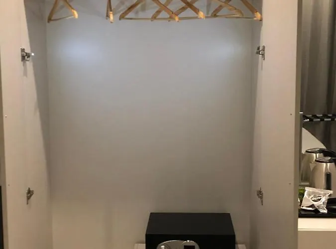 Frühstückspension Rossini Luxury 4*